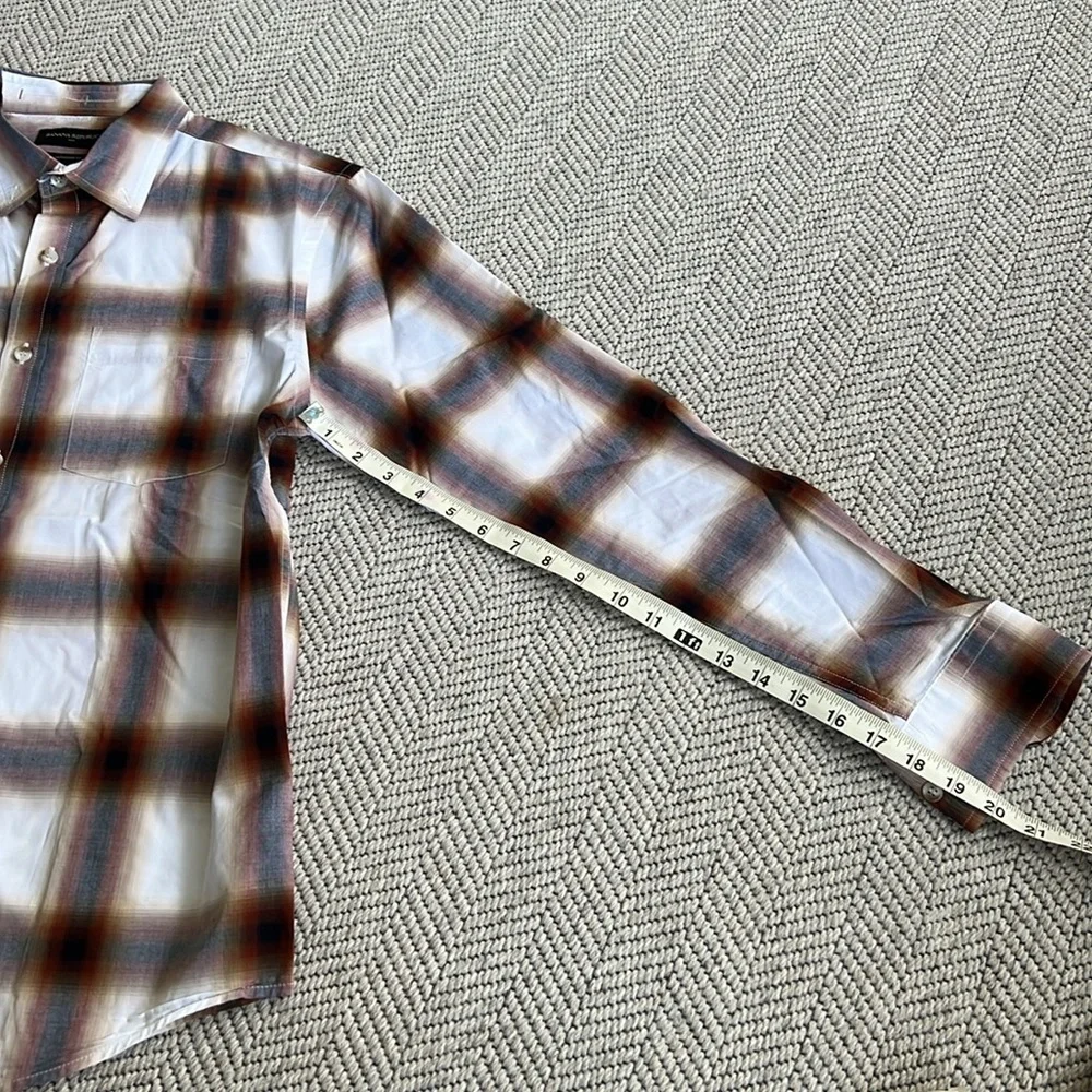 Banana Republic Plaid Button-Up Shirt